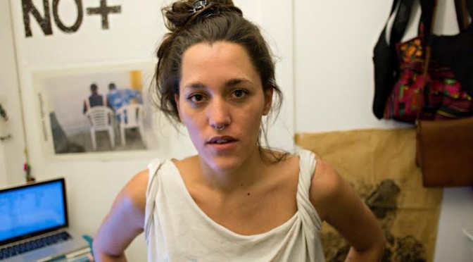 Daniela Ortiz, artista y activista: “Para los medios de comunicación los inmigrantes siempre son cifras, se convierten en una masa”
